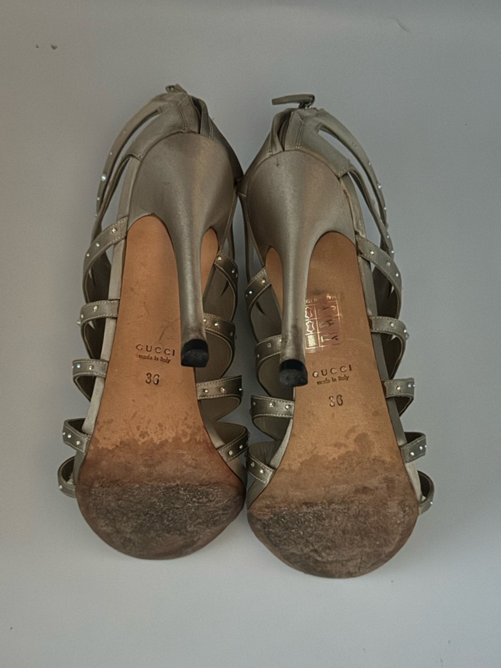 Gucci Swarovski Crystal-Embellished Gold Open-Toe Heels - Picture 7 of 8